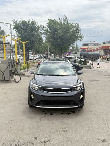 Kia: Kia Stonic: 2018 г., 1.6 л, Автомат, Дизель, Кроссовер
