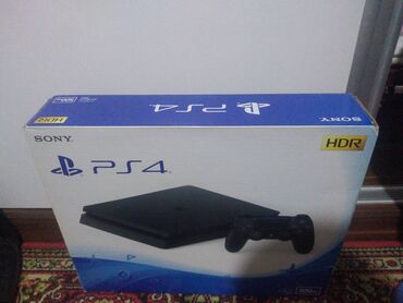 ps4 pro 250€: Salam.Playstation 4 slim. 500 GB. Paketi açılıb ama işlənməyib