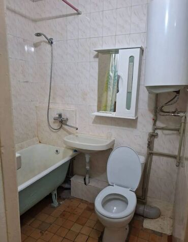 Продажа квартир: 1 комната, 36 м², 104 серия, 2 этаж, Евроремонт