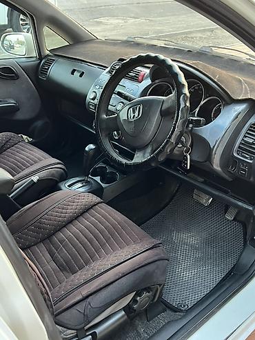 дамкрат на фит: Honda Fit: 2003 г., 1.3 л, Автомат, Бензин, Хэтчбэк — 7