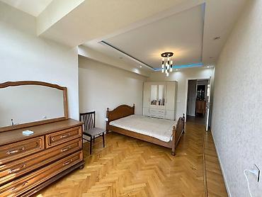 qara qarayev m: İcarəyə verilir 3 otaqlı yeni tikili 89 m², 8 Noyabr m. Kateqoriya — 2