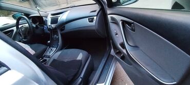 Honda: Honda Accord: 1.8 l | 2012 il — 10