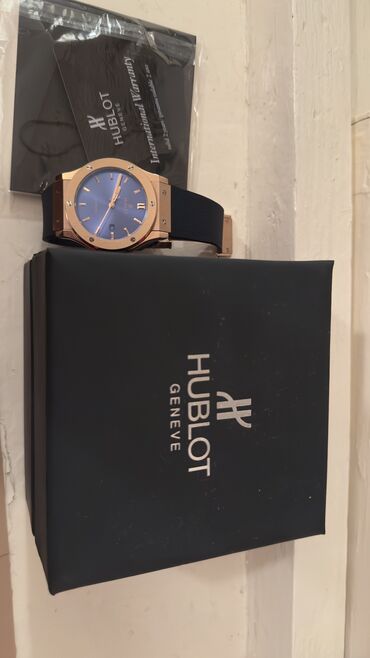 Qol saatları: İşlənmiş, Qol saatı, Hublot, rəng - Qızılı
