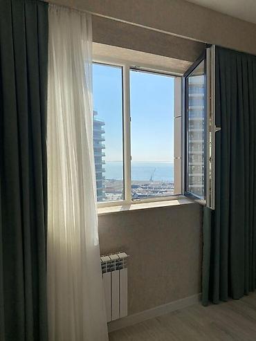 Yeni tikili: İcarəyə verilir 3 otaqlı yeni tikili 120 m², Ağ şəhər q. Kateqoriya — 14
