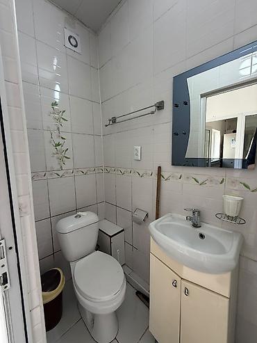Продажа коттеджей и домов: 🔥🔥🔥🔥🔥 Продается полдома в районе 📍Азия Молл Уютный и ухоженный дом — 9