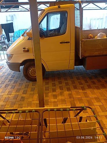 мото бокс: Mercedes-Benz Sprinter CDI — бортовой малотоннажный грузовик — 2