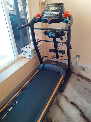 roland em 2000: Qaçış trenajoru – National Fitness/MON paneli ilə Xüsusiyyətlər: - — 5