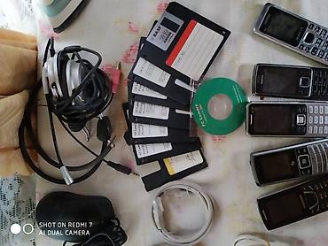 iphone cable: Всё по 50 сом., б/у : прикуриватели, зарядники в машину, наушники — 8