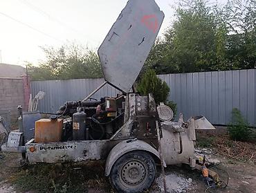 помпа дизельная: Бетононасос, 2006 г., более 60 м — 4