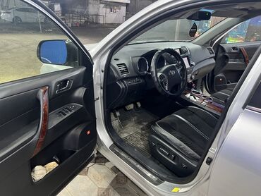 Toyota: Toyota Highlander: 2012 г., 3.5 л, Автомат, Гибрид, Внедорожник