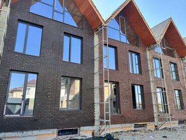 аренда частный дом бишкек: Таунхаус, 245 м², 7 комнат, Собственник, ПСО (под самоотделку)