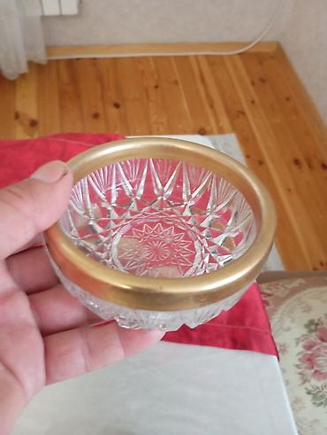 tərəvəz qabi: Kəsilmiş naxışlı şüşədən hazırlanmış kiçik qab - Material: qalın — 3