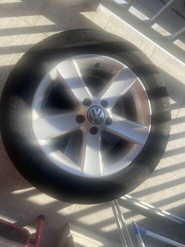 Gume i felne: VW aluminijumske felne + gume - Set od 4 originalne Volkswagen — 10