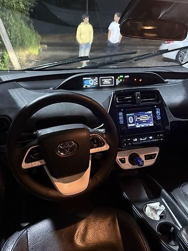 Toyota: Toyota Prius: 2018 г., Вариатор, Гибрид, Хэтчбэк — 11