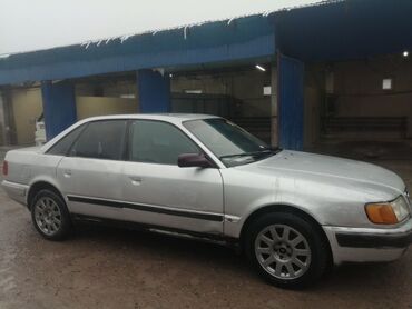 Audi: Audi S4: 1992 г., 2.3 л, Механика, Газ, Седан