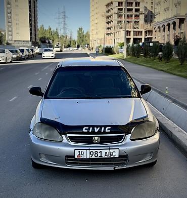 Honda Civic: 1998 г., 1.6 л, Автомат, Бензин, Седан — 3