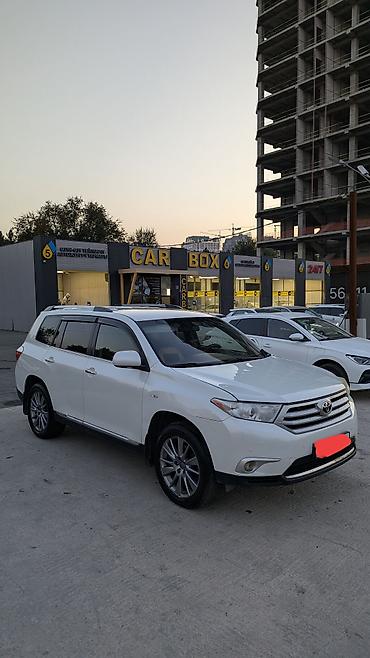 hongqi hs3: Toyota Highlander: 2013 г., 3.5 л, Автомат, Бензин, Кроссовер — 4