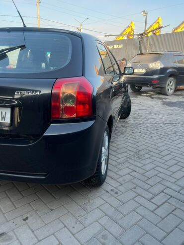Toyota: Toyota Corolla: 2005 г., 1.6 л, Механика, Бензин, Хэтчбэк — 5