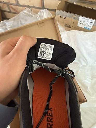 Кроссовки и спортивная обувь: Мужские кроссовки, 44, Adidas, Новый, Бесплатная доставка — 5