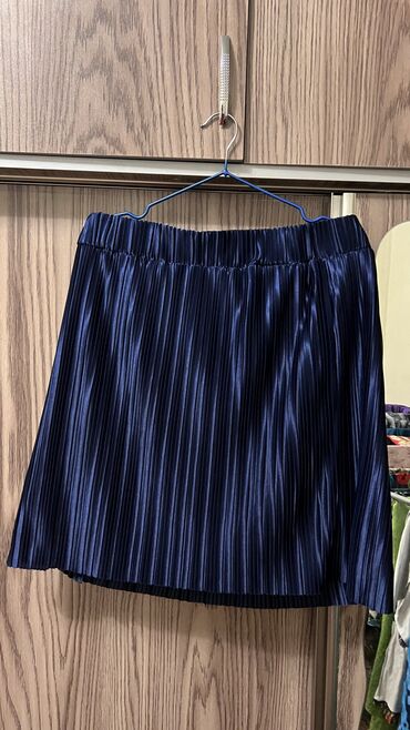 Kardiqanlar, jaketlər: Вещи продаются срочно! Если будите брать много,сделаю хорошую скидку — 20