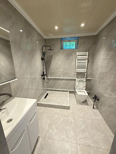 Продажа коттеджей и домов: 4 комнаты, 118 м², 4 соток, Бишкек, Собственник — 6