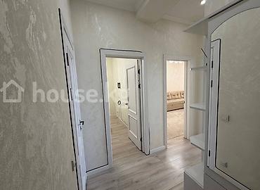 Продажа квартир: 2 комнаты, 53 м² — 2