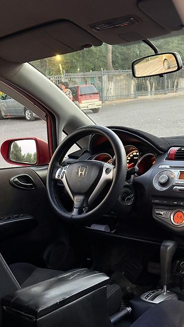 форд siri: Honda Fit: 2008 г., Автомат, Бензин, Хэтчбэк — 7