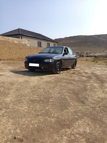 Ford: Salam gördüyünüz maşın isbisat olunur hər bir sapcastı satılır kuzadan — 5