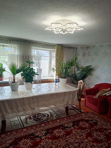 Продажа коттеджей и домов: 🏡 Продаётся двухэтажный кирпичный дом в п. Манас 📍 Недалеко от — 17