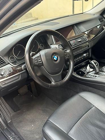 bmw f10 salon: F10 original rul 100 min km f10 nun ustundedi herseyi işləkdir — 1