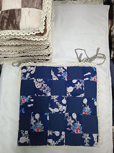 Подушки: Отургуч үчүн жумшак төшөкчө (Сидушка) ​ ​Дизайны: Классикалык "шахмат" — 10