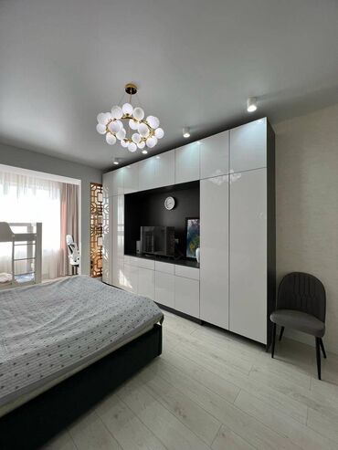 Продажа квартир: 2 комнаты, 80 м², Элитка, 7 этаж, Дизайнерский ремонт
