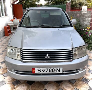 дом в колесах: Mitsubishi RVR: 2001 г., 1.8 л, Автомат, Бензин, Седан