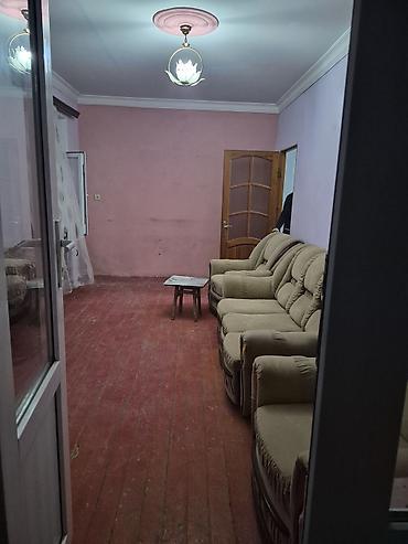 kiraye gence: Bineqedide sentralniya yaxin 5/1 mertebesinde 2 otaq 45 kv ev — 10