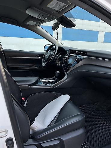 crown 2015: Toyota Camry: 2019 г., 2.5 л, Автомат, Бензин, Седан — 10