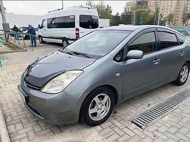 Toyota: Toyota Prius: 2005 г., 1.5 л, Вариатор, Гибрид, Хэтчбэк — 5