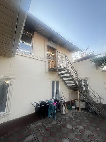 Продажа коттеджей и домов: Продается дом, 5 соток в Пишпеке Внутри участка 3 здания жилых и 2 at lalafo.kg — 13 Продажа коттеджей и домов: Продается дом, 5 соток в Пишпеке Внутри участка 3 здания жилых и 2 — 13