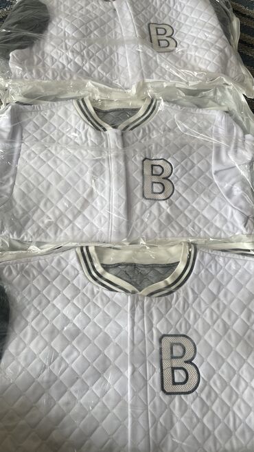 белые блузки больших размеров: Бомбер, Осень-весна, Made in KG, С вышивкой