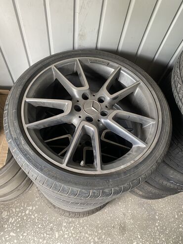вареные диски: Литые Диски R 19 AMG, Комплект, отверстий - 5, Б/у
