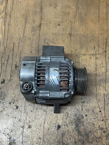 generator yamaha: Генератор Honda Б/у, Оригинал, Япония — 1