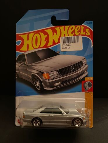 barbi oyuncaqlari: Hot wheels '89 Mercedes-Benz 560 Sec Amg'2022 qapalı qutudur