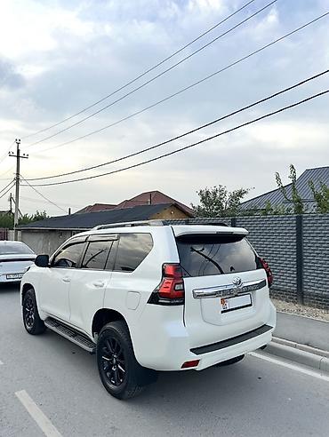 2014: Toyota Land Cruiser Prado: 2013 г., 4 л, Автомат, Бензин, Внедорожник — 6
