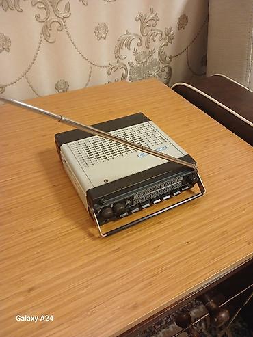 Maqnitofonlar: УРАЛ-АВТО-2 hamısı əla işlək vəziyyətdədir hamısının radio — 11
