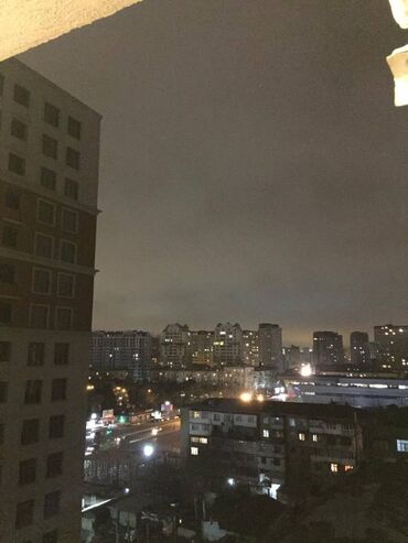 Uzunmüddətli kirayə mənzillər: Nərimanov metrosu yanınında mənzil kirayə verilir. Mərtəbə 16/9. Ümumi — 7