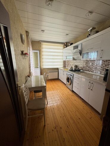 снять квартиру на долгий срок: 2 otaqlı, Yeni tikili, 81 kv. m