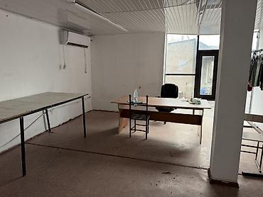 Өндүрүш: Сдается помещение 1 и 2 этаж 265кв.метров район Баят. Охраняемая — 7