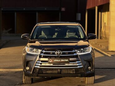 автомобиль фит: Toyota Highlander: 2017 г., 3.5 л, Автомат, Бензин, Кроссовер