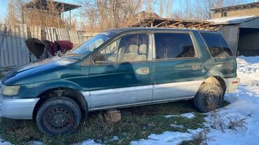 Mitsubishi: Mitsubishi Chariot: 1995 г., 2 л, Автомат, Бензин, Минивэн