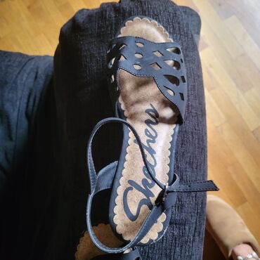 cipelice na platformu: Sandals, Skechers, 38