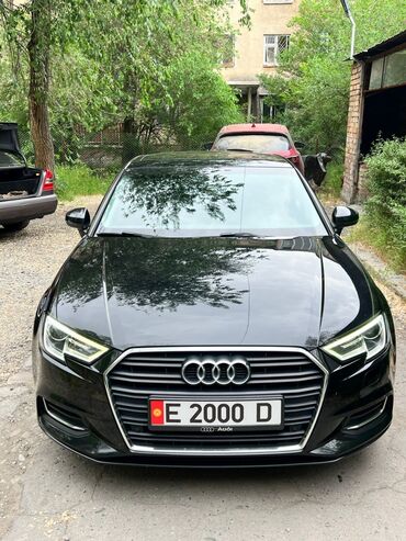 авто в рассрочку без первоначального взноса: Audi A3: 2018 г., 2 л, Робот, Бензин, Седан